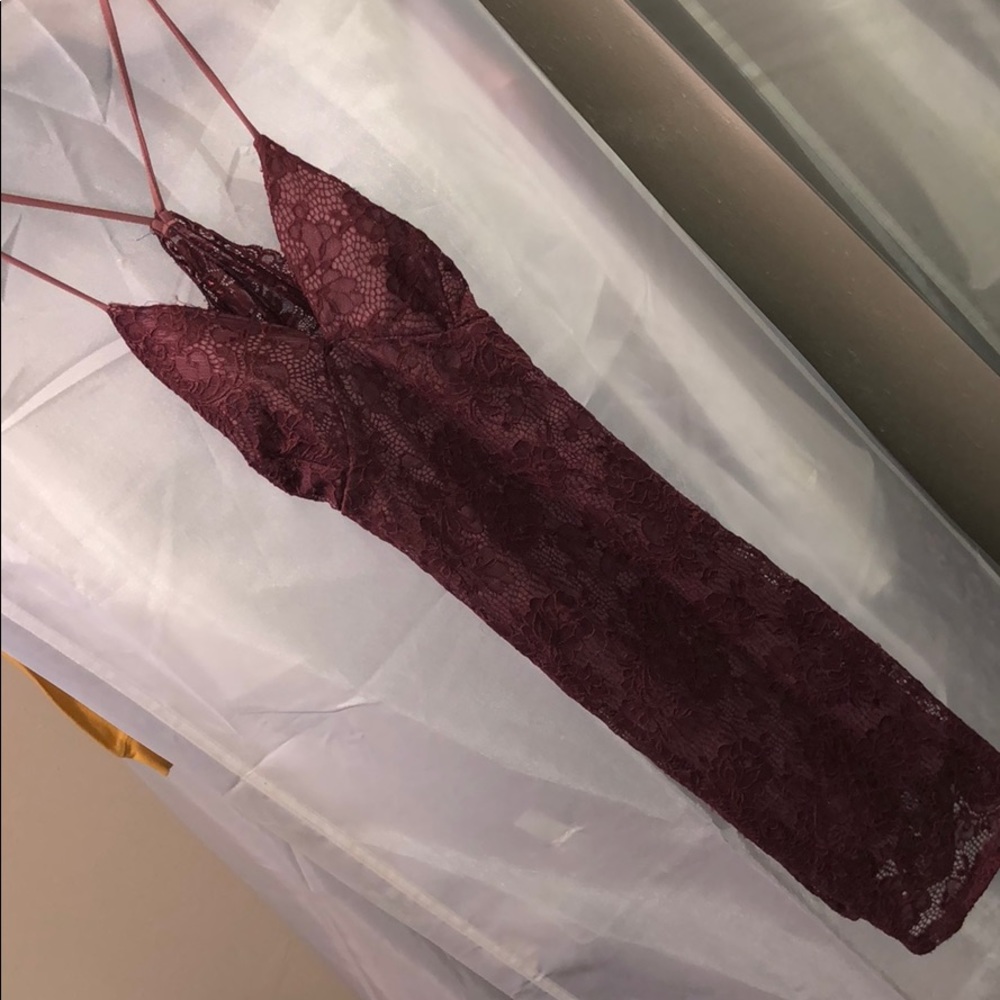 Mauve lace bodycon dress - Picture 1 of 4